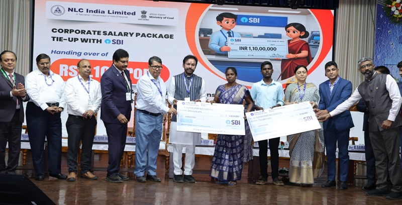 Cheques for Rs 1.10 cr handed over in presence of Coal & Mines Minister 